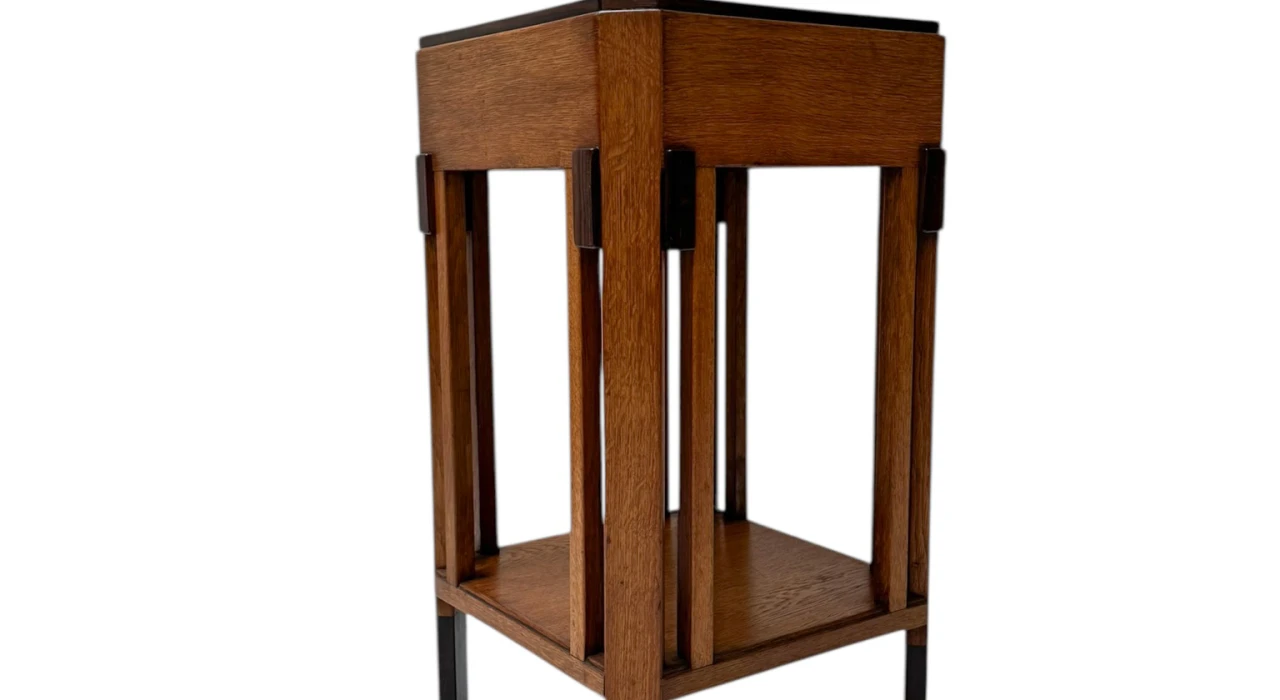 Art Deco Modernist Pedestal by Anton Lucas for N.V. Meubelkunst Leiden, 1920s